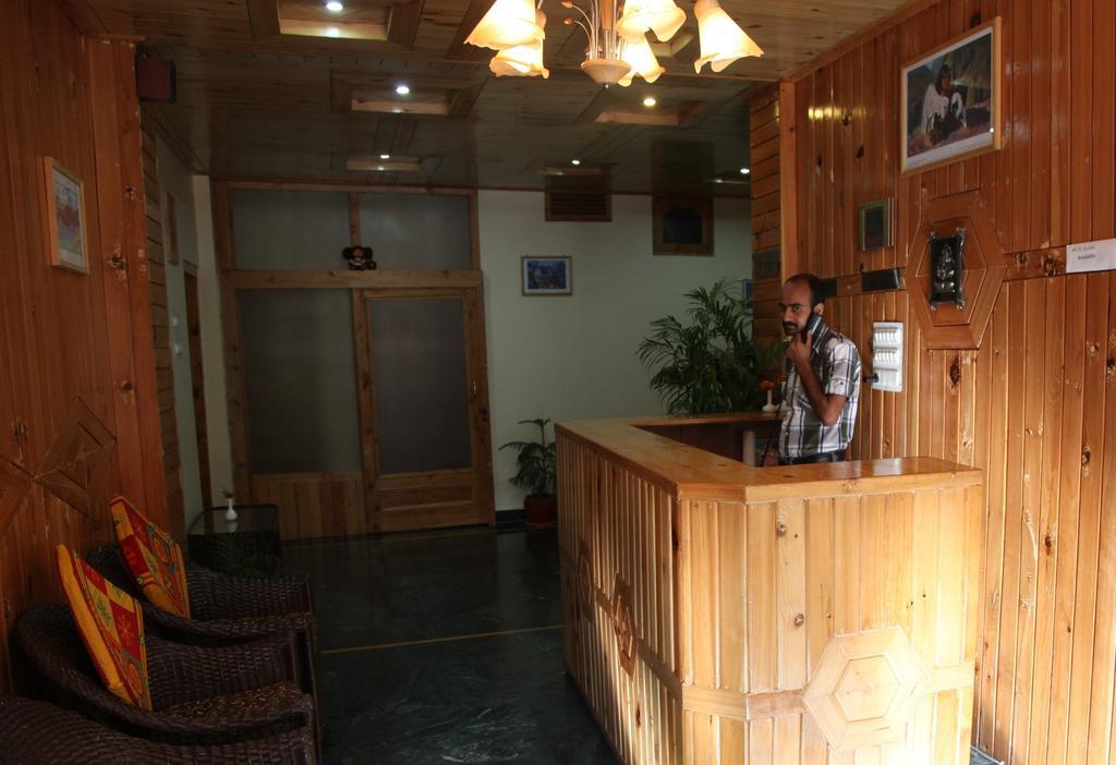 Hotel Naggar Delight Nagar  Exterior photo